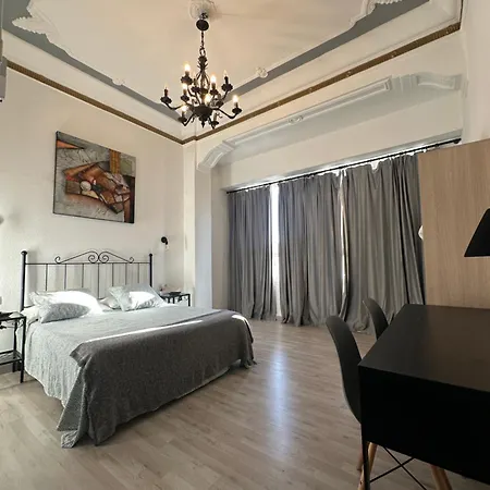 Turia Pio De 3 דירה *