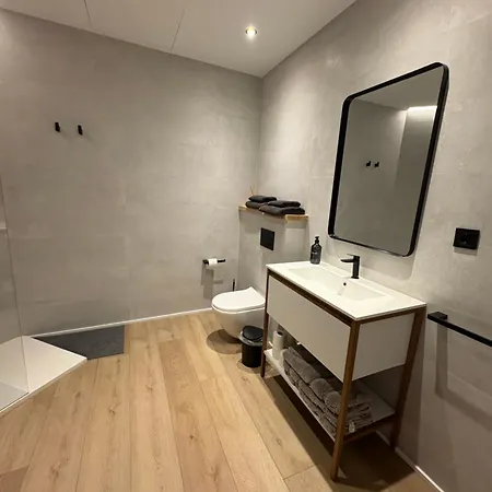 Mestalla Flats & Rut Daire *