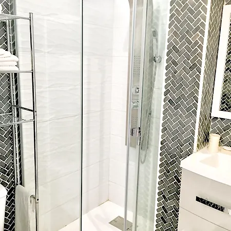 Pensjonat Oyo Duc De Gaeta Walencja