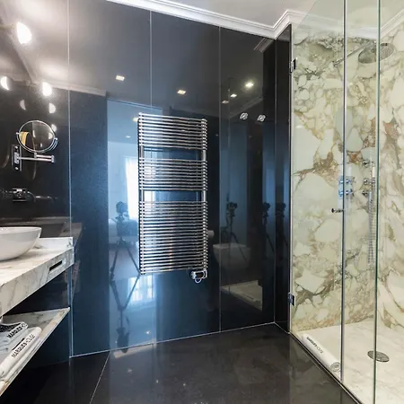 Myr Marques House 4* Valencie