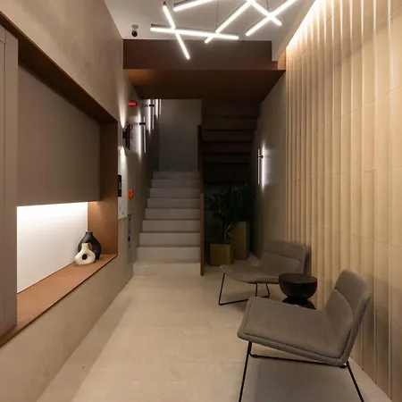 Moontels Colon * バレンシア