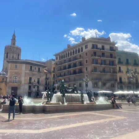 Homestay Close Sea Metro And Ciutat De Les Arts I Les Ciencies Valencia