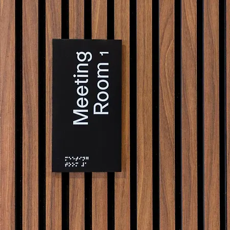 Aparthotel B48 Feria