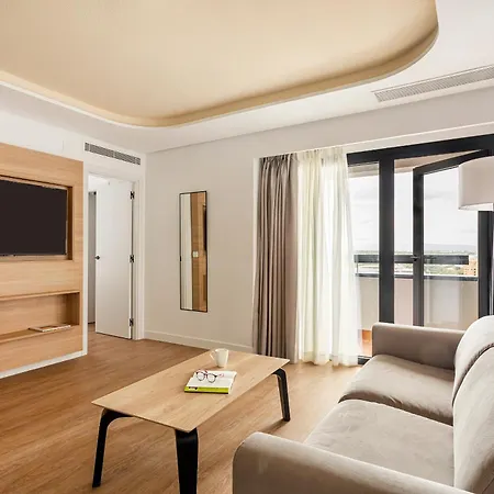 B48 Feria Lägenhetshotell 4*