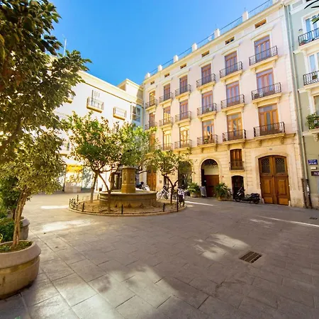 דירה Invalencia Negrito Flat 3 Bdrm & 2 Wc Center