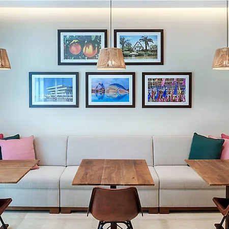 Hotel Opera House Valenza