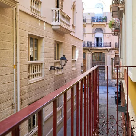 Splendid In Apartment