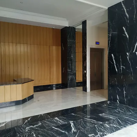 Flats Friends Plaza De La Reina 4* ולנסיה