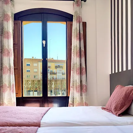 Flats Friends Plaza De La Reina 발렌시아