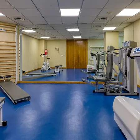 Hotel Senator Parque 4*