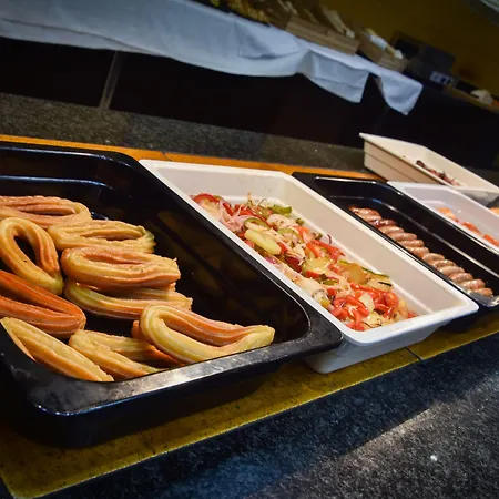 Hotel Senator Parque