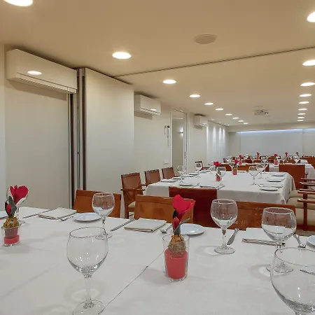 酒店 Melia Plaza