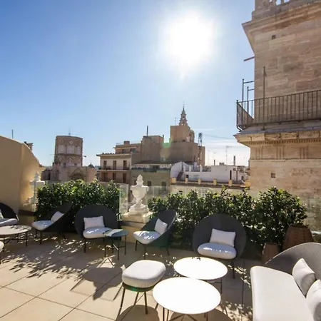 Myr Palacio Vallier מלון 5*