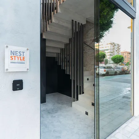 Nest Style Valence