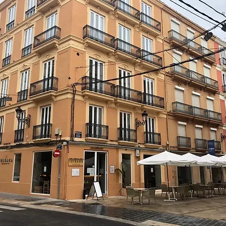 מלון & Co. Quart Boutique