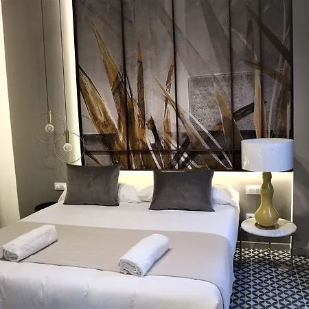 & Co. Quart Boutique