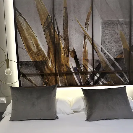 & Co. Quart Boutique 3* Valencia