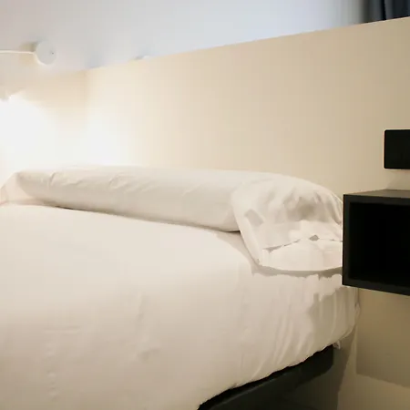 Az Hqtel Arena 3* Valencia