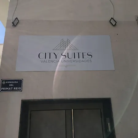 מלון דירות Bet - Reig 4*