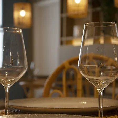 & Co. Saler Boutique