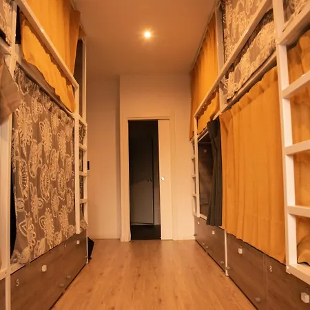 Hostel Cantagua Βαλένθια