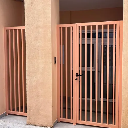 Osito Hub - L'explorador Andres Apartmán