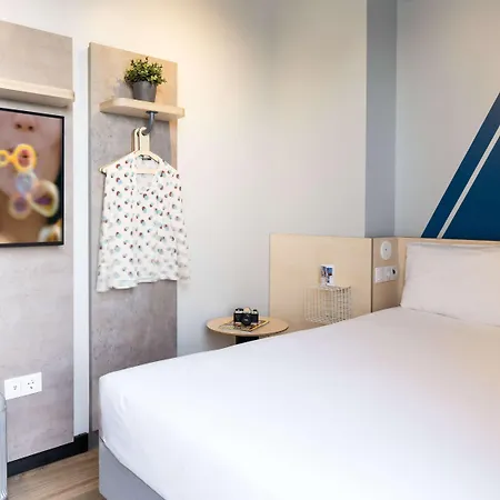 Отель Ibis Budget Centro Puerto *