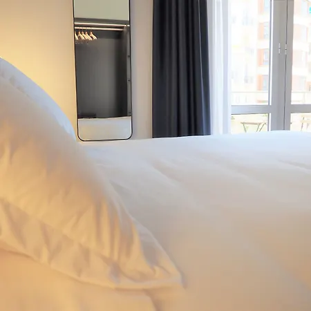 Plaza View 3* Валенсия
