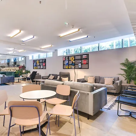 Livensa Living Viveros * Valencia