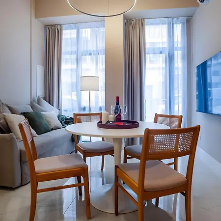 Era Deluxe Oasis 1 Near The Valensiya