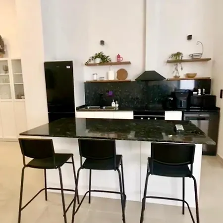 Apartment Across From The Turia Modern Valencia