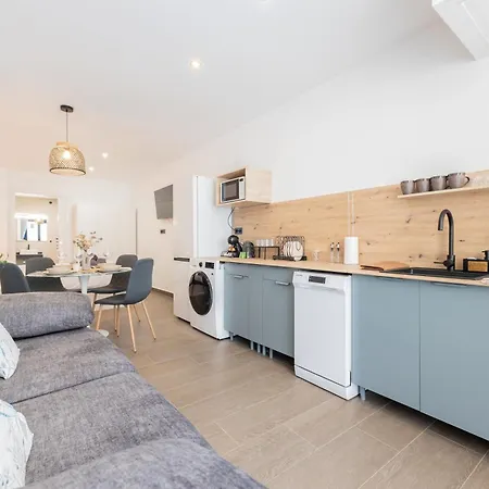 Deluxe - Ii * Valensiya