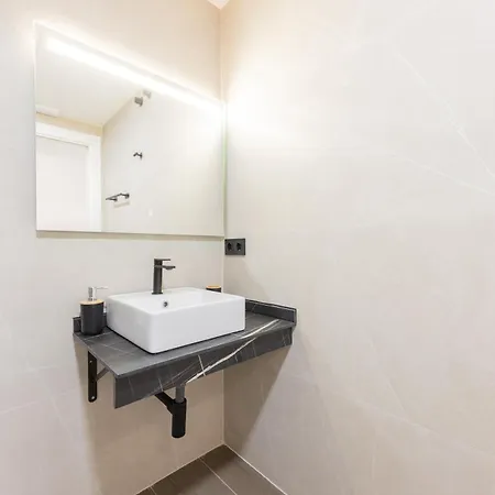 Deluxe - Ii Apartment *