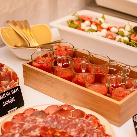 The Valentia Corretgeria Hotel