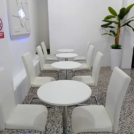 Capsule Капсульный отель *