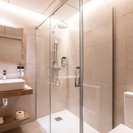 Nommadas Jero -adults Only 4*