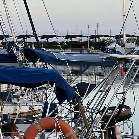 Botel Unique Experience In Sailboat! In The 4 Seasons!! B Shi Valencia