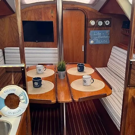 Unique Experience In Sailboat! In The 4 Seasons!! B Shi Valensiya