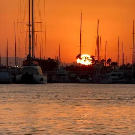 Botel Unique Experience In Sailboat! In The 4 Seasons!! B Shi