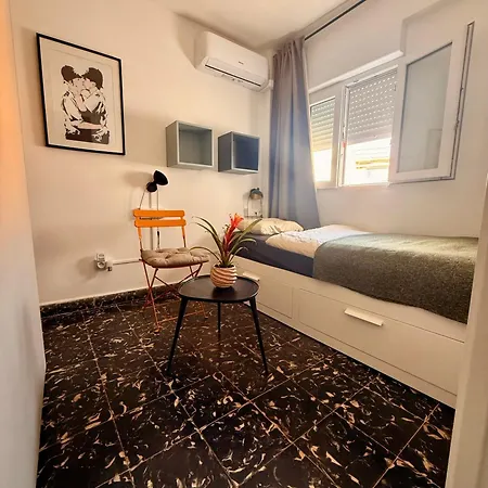 Geniale Cerca De Russafa *