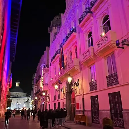 Unique Experience In Sailboat! In The 4 Seasons!! B Shi *