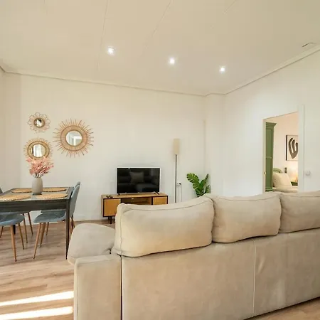 Chillout Area 2br 4p Relax Fast Wifi Pet Friendly