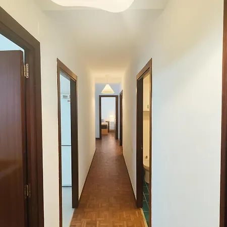 Familiar En Nuevo Centro - Parque Turia Апартаменты