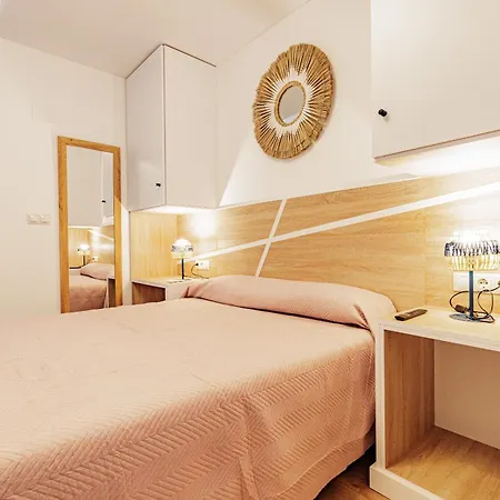 Urban Bajo 8 - Housevanlive Walencja