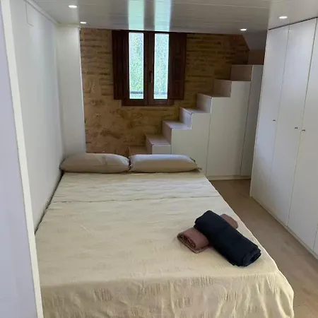 Precioso Loft En La Ciutat Vella En アパート *