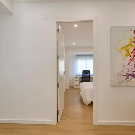 Anton Martin - Malvarrosa & Relax Apartman