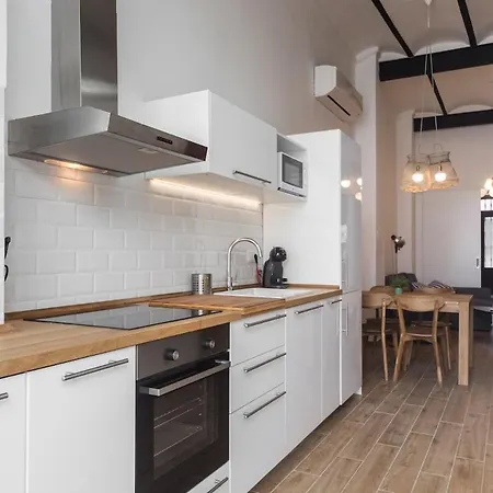 House Near W-terrace Valencia