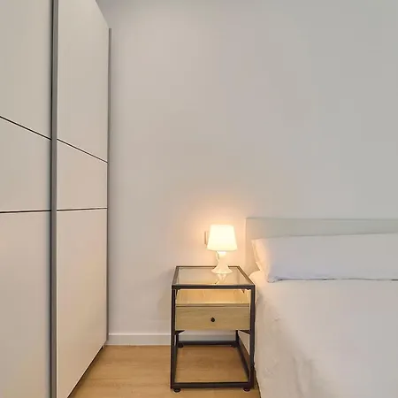 Invalencia Anton Martin - Malvarrosa & Relax Apartment *