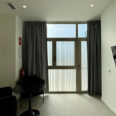 Boutique - Plaza Tower شقة *