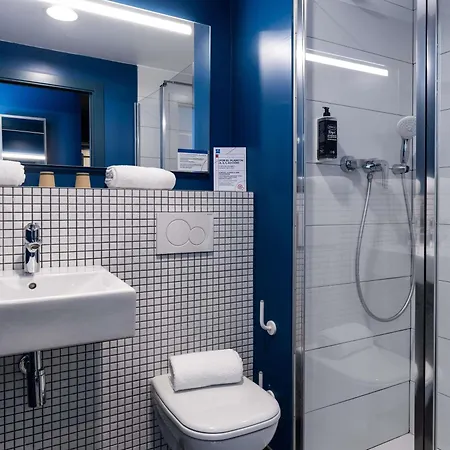 Отель Ibis Budget Centro Puerto